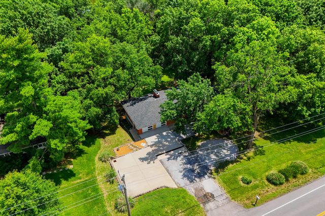 580 W RTE K, Columbia, MO 65203