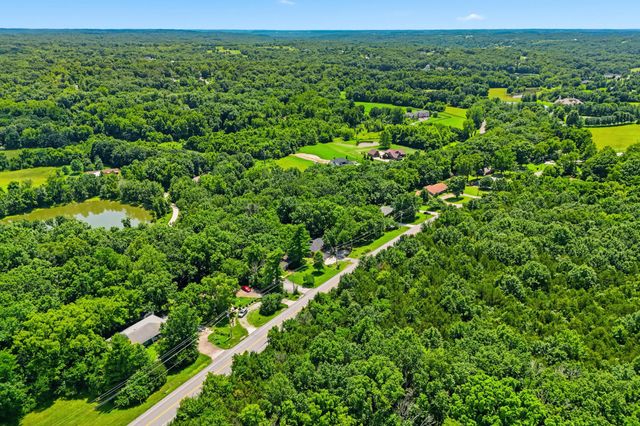 580 W RTE K, Columbia, MO 65203