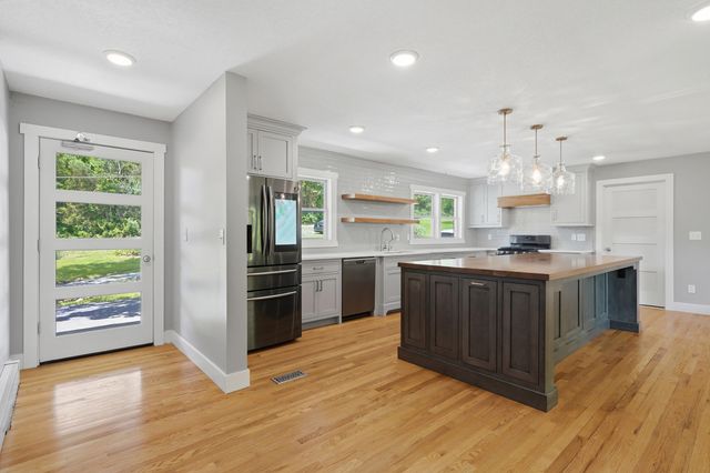 580 W RTE K, Columbia, MO 65203