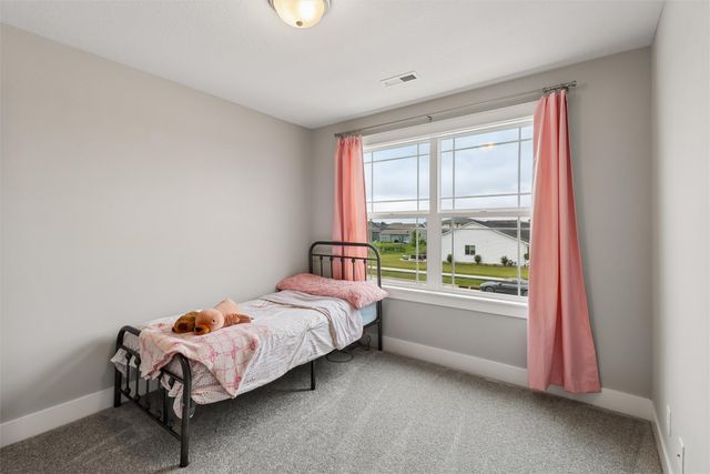 3510 NW Reinhart Drive, Ankeny, IA 50023