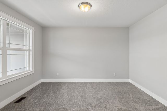 3510 NW Reinhart Drive, Ankeny, IA 50023