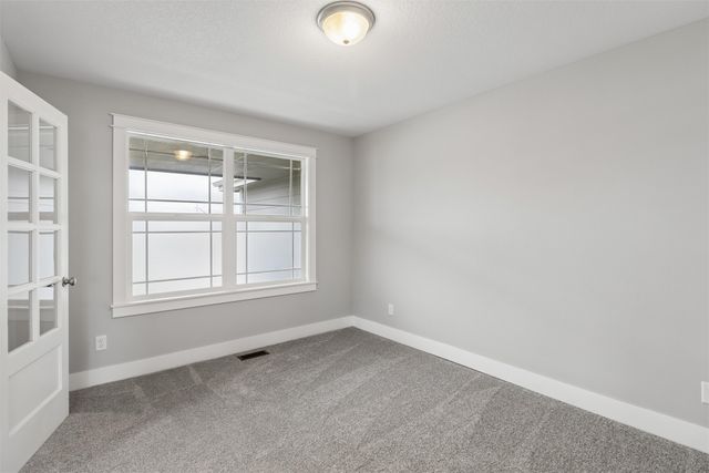 3510 NW Reinhart Drive, Ankeny, IA 50023