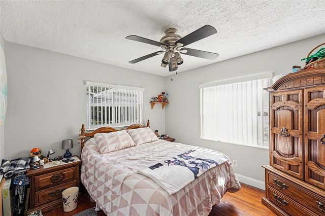 5367 46TH AVENUE N, St Petersburg, FL 33709