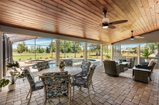 650 OLD MIMS ROAD, Geneva, FL 32732