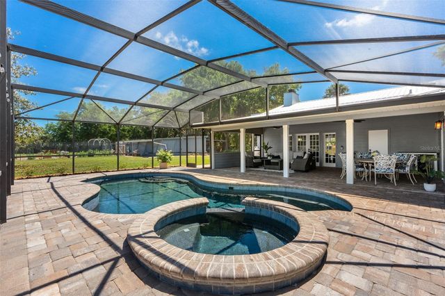 650 OLD MIMS ROAD, Geneva, FL 32732