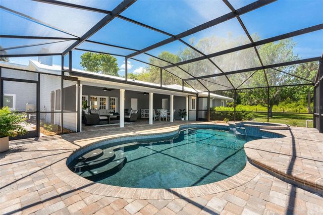 650 OLD MIMS ROAD, Geneva, FL 32732