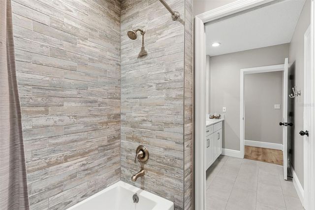 650 OLD MIMS ROAD, Geneva, FL 32732
