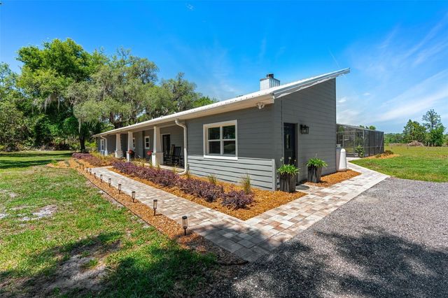 650 OLD MIMS ROAD, Geneva, FL 32732