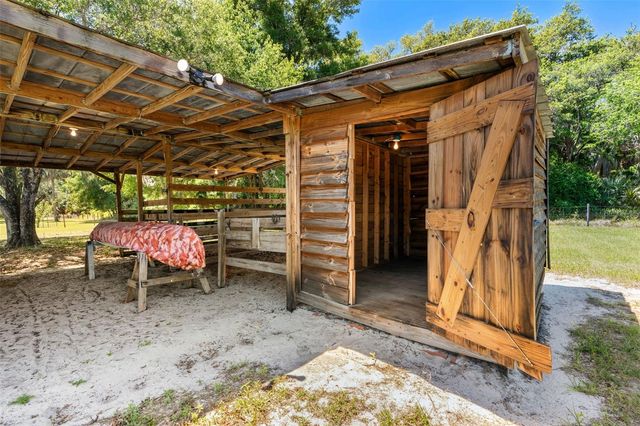 650 OLD MIMS ROAD, Geneva, FL 32732