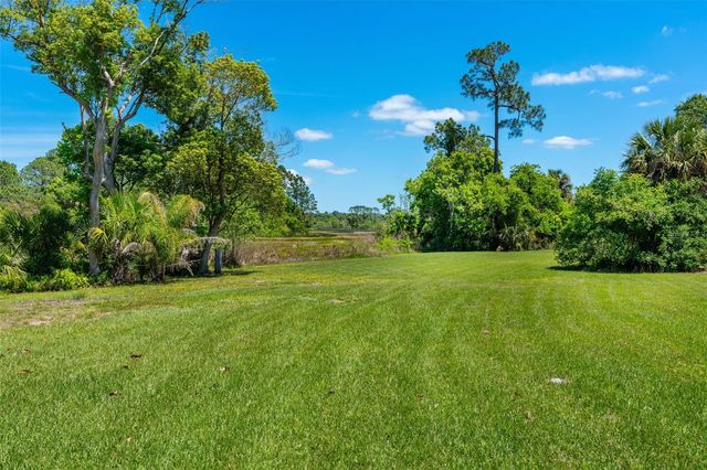 650 OLD MIMS ROAD, Geneva, FL 32732