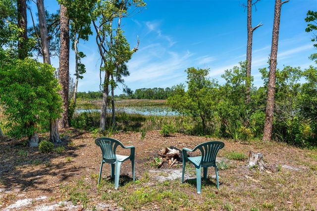 650 OLD MIMS ROAD, Geneva, FL 32732