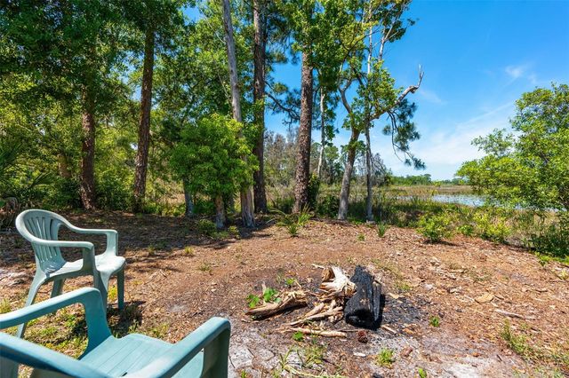 650 OLD MIMS ROAD, Geneva, FL 32732