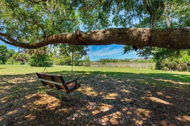 650 OLD MIMS ROAD, Geneva, FL 32732