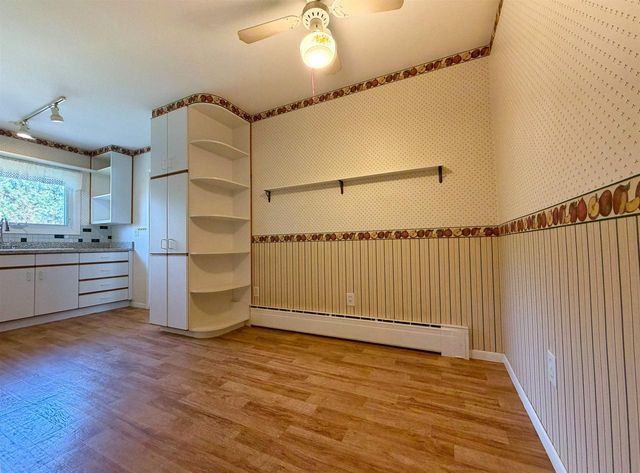 814 HARMEL AVENUE, Oshkosh, WI 54902