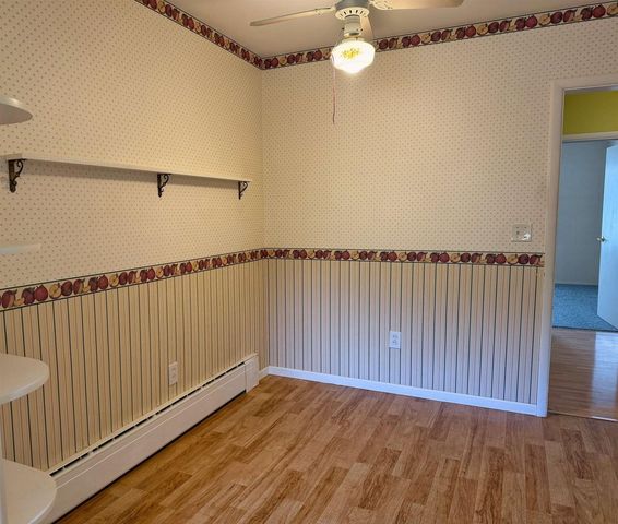 814 HARMEL AVENUE, Oshkosh, WI 54902