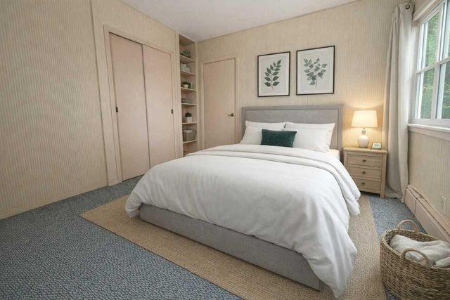 814 HARMEL AVENUE, Oshkosh, WI 54902