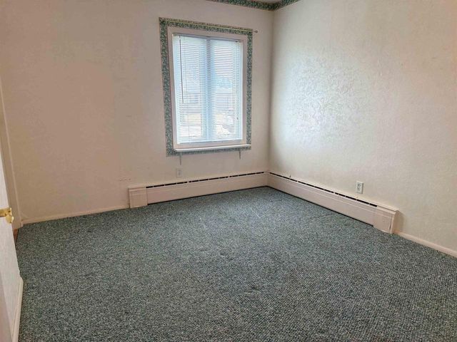 814 HARMEL AVENUE, Oshkosh, WI 54902