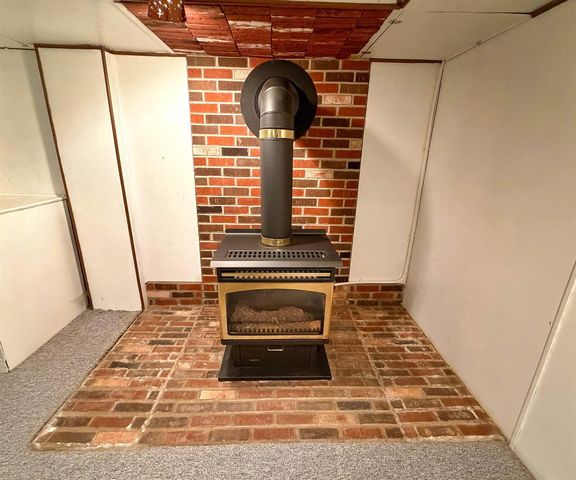 814 HARMEL AVENUE, Oshkosh, WI 54902