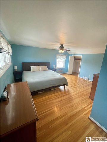 93 Mayfield Avenue, Tonawanda, NY 14150