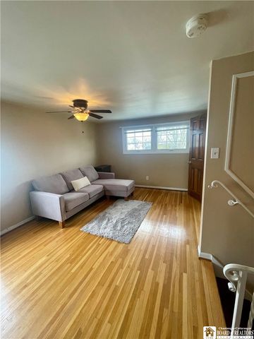 93 Mayfield Avenue, Tonawanda, NY 14150