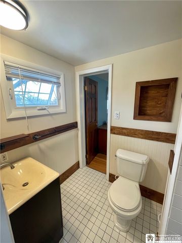 93 Mayfield Avenue, Tonawanda, NY 14150