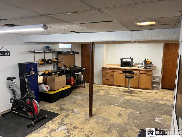 93 Mayfield Avenue, Tonawanda, NY 14150