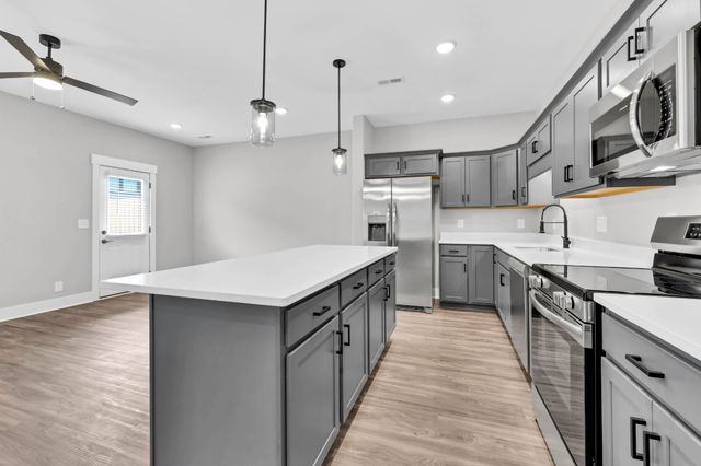 1305 Jonathan Wade Circle, Clarksville, TN 37043