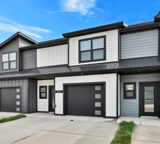 1305 Jonathan Wade Circle, Clarksville, TN 37043