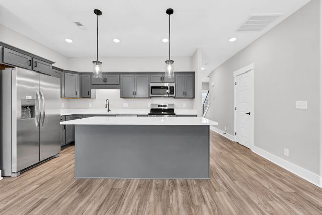 1305 Jonathan Wade Circle, Clarksville, TN 37043