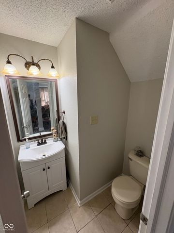 347 Sunbeam Lane, Greenwood, IN 46143