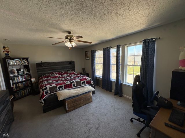 347 Sunbeam Lane, Greenwood, IN 46143