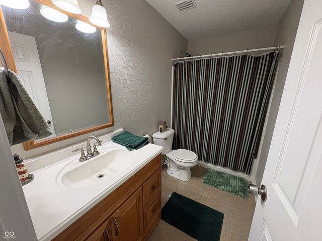 347 Sunbeam Lane, Greenwood, IN 46143