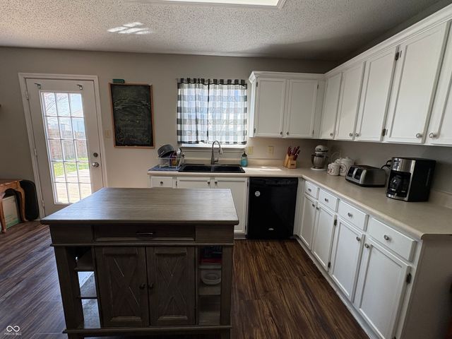 347 Sunbeam Lane, Greenwood, IN 46143