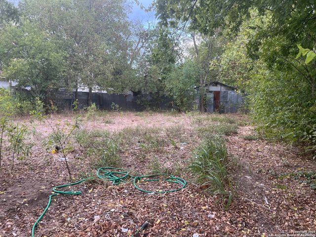 1807 HIDALGO ST, San Antonio, TX 78207