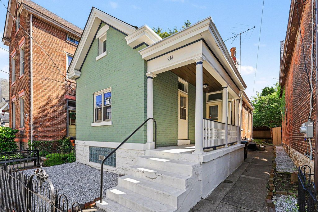 936 York Street, Covington, KY 41011