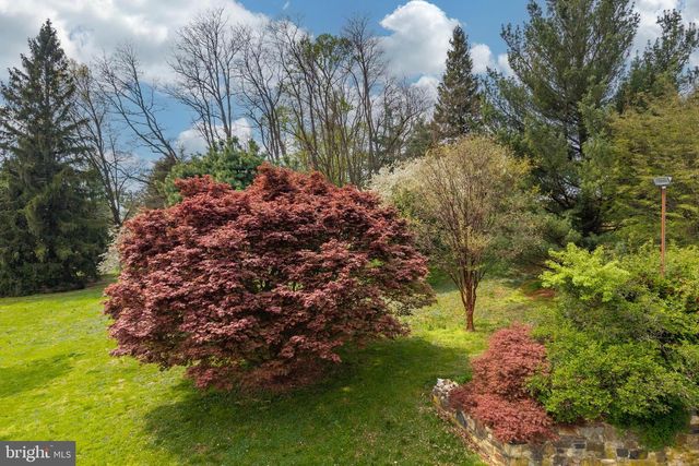 394 STREET RD, West Grove, PA 19390