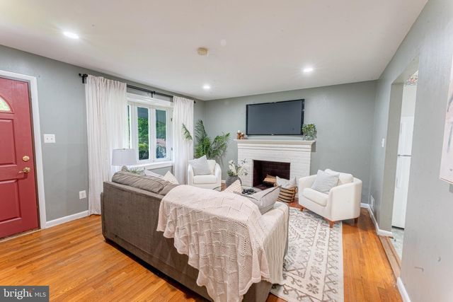 801 JOHNSON AVE, Silver Spring, MD 20904