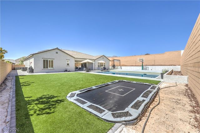9930 Justin Earl Avenue, Las Vegas, NV 89149