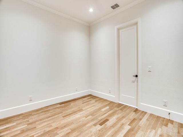 4401 Glenwick Lane, University Park, TX 75205