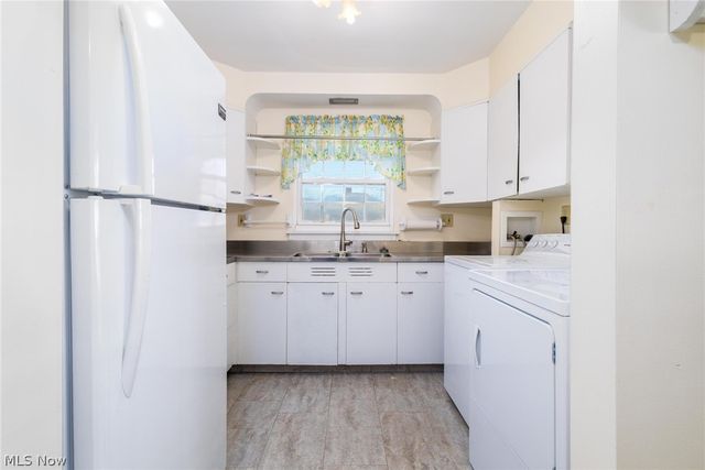 165 9th Street, Wellsburg, WV 26070