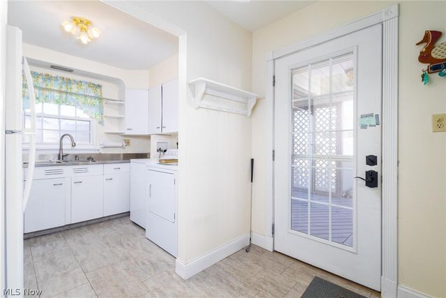 165 9th Street, Wellsburg, WV 26070