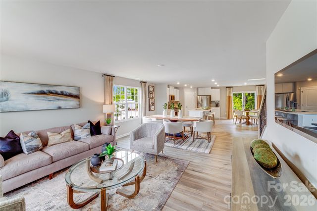 711 Mile Creek Road, Edgemoor, SC 29712