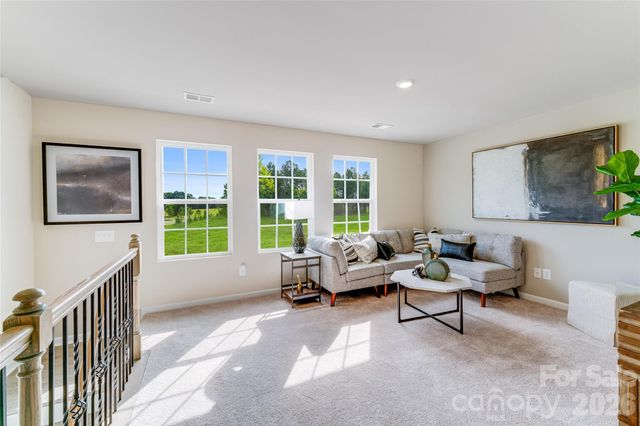 711 Mile Creek Road, Edgemoor, SC 29712