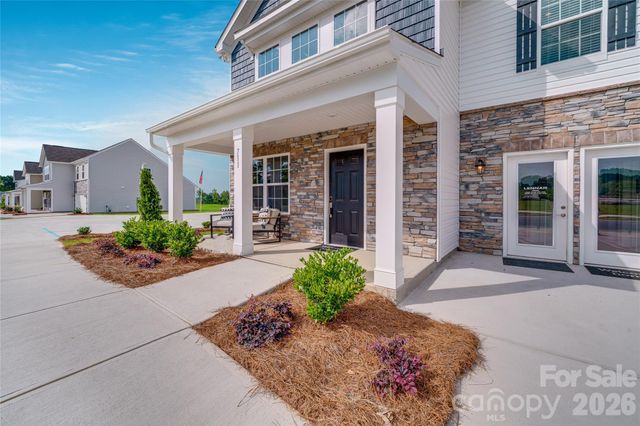 711 Mile Creek Road, Edgemoor, SC 29712