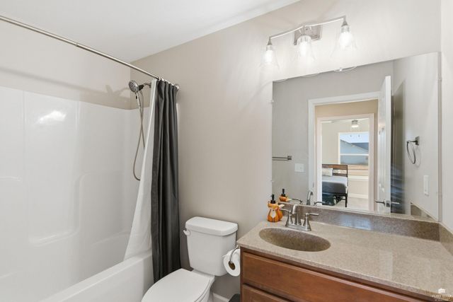 4374 Glen View Drive, Manhattan, KS 66502