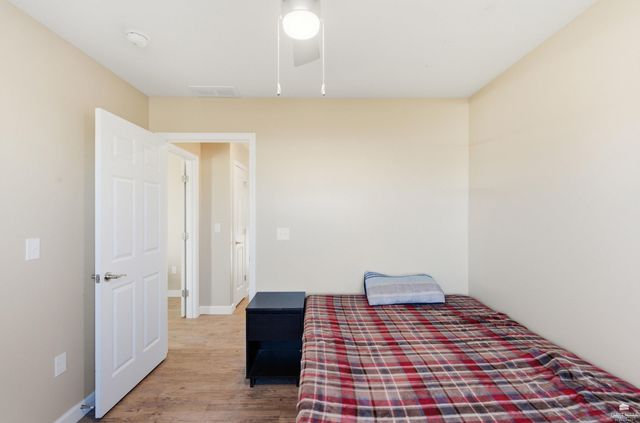 4374 Glen View Drive, Manhattan, KS 66502