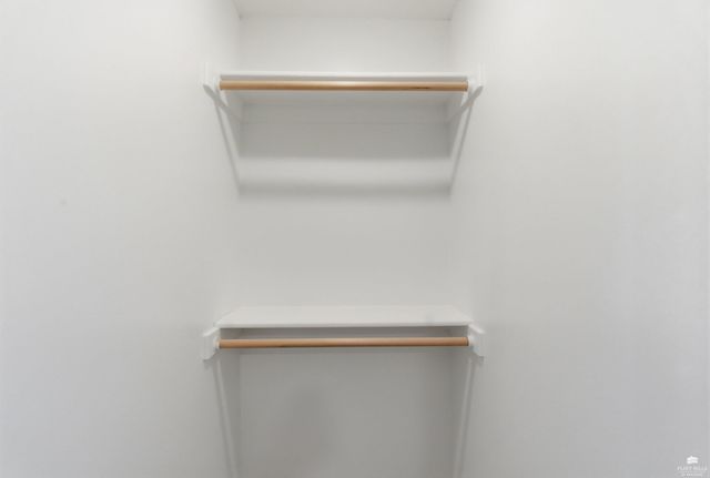 4374 Glen View Drive, Manhattan, KS 66502