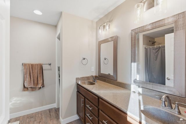 4374 Glen View Drive, Manhattan, KS 66502