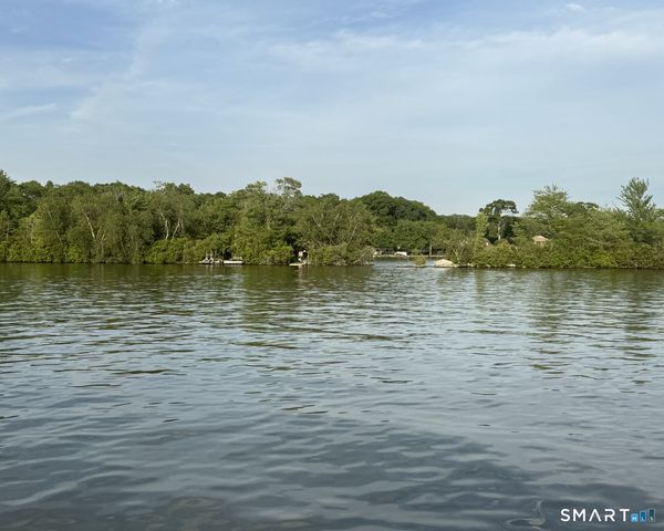 3 Island, East Hampton, CT 06424