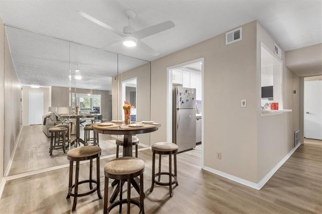 214 Smokerise Circle SE, Marietta, GA 30067